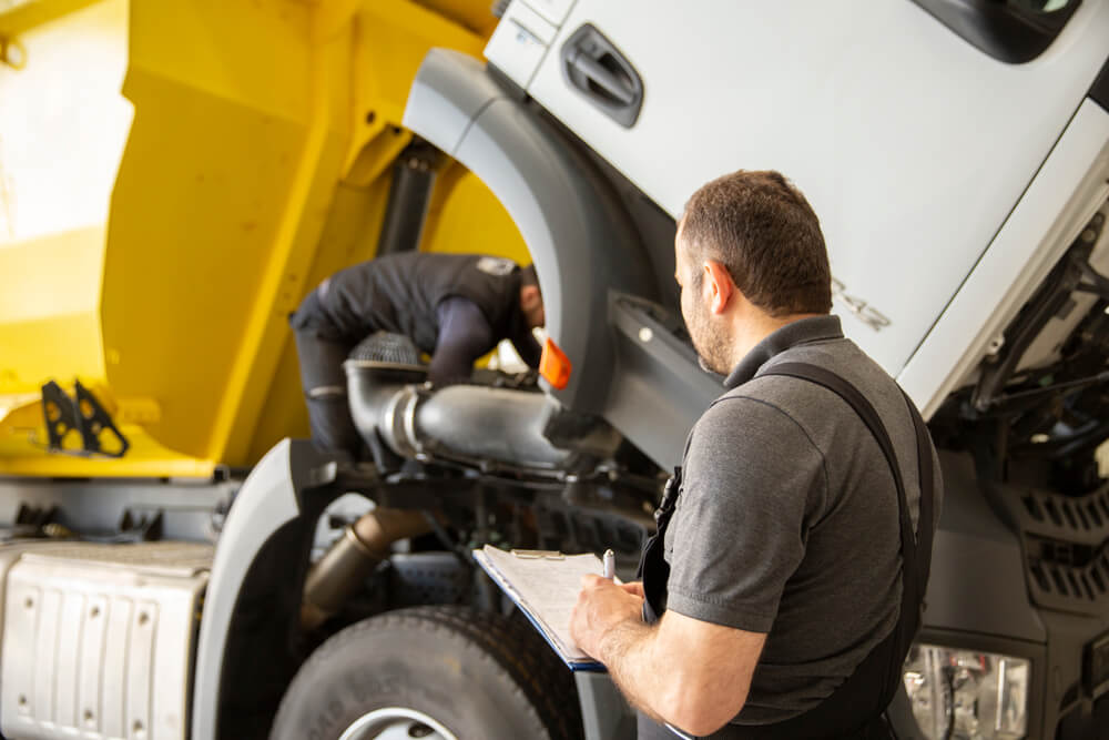 What Are Signs of Negligent Truck Maintenance?